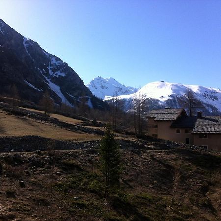 Studio Cabine Val D'Isere La Daille Apartment Bagian luar foto